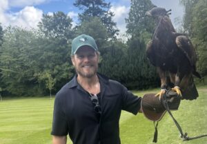Sam Heughan and Judi Dench Give Golden Eagles Names Inspired by ‘Outlander’ and James Bond (photos)